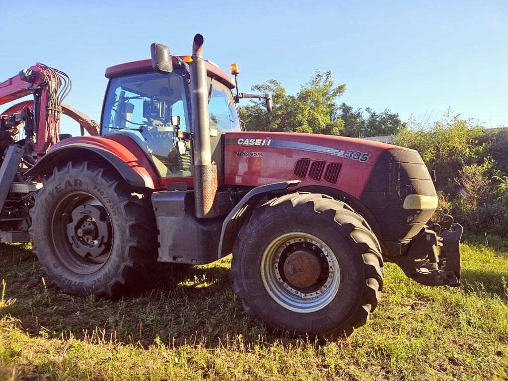 Case IH Case Magnum 335 2