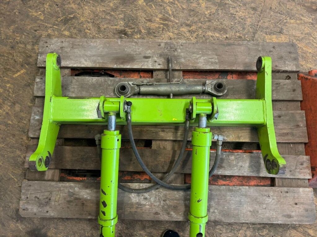 Claas Zwischenadapter Schubrahmen Claas Mähwerk Disco  2