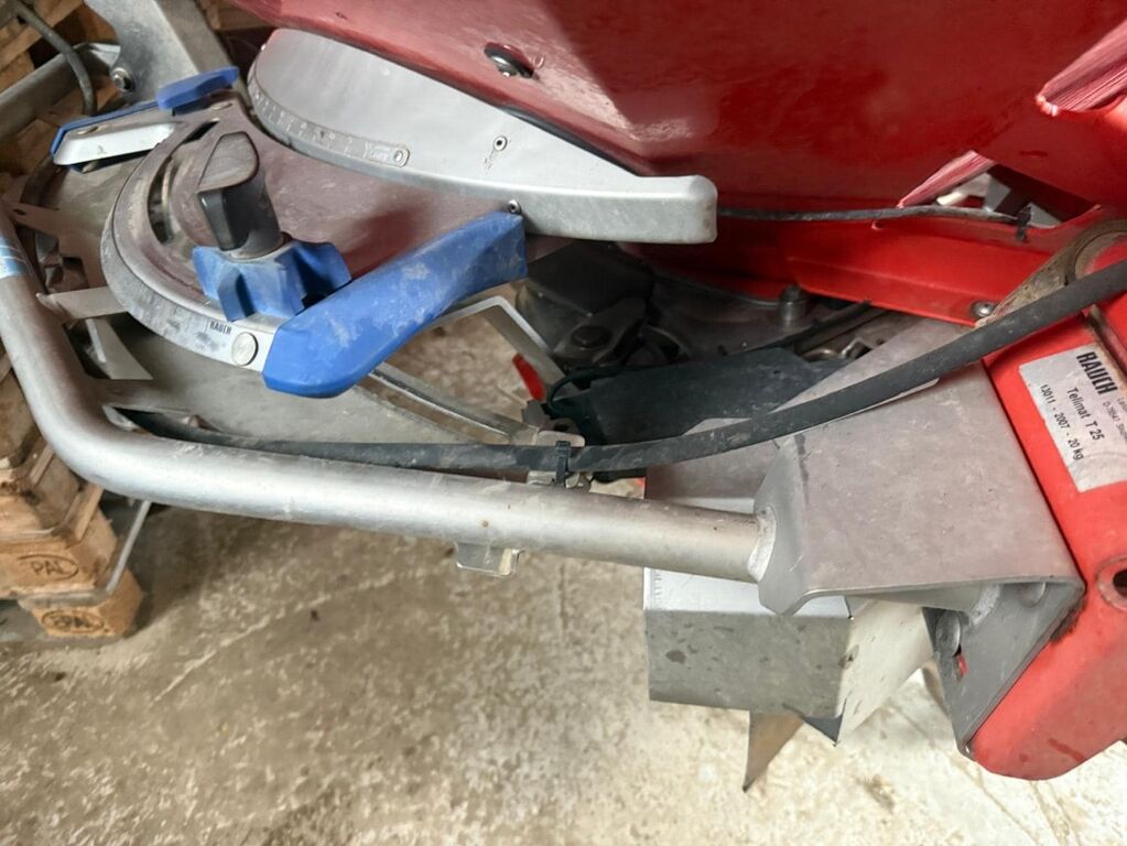 Rauch Rauch Düngerstreuer Axis 30.1  3