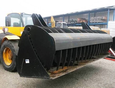 JCB Silagebeißschaufel 3,75 m 17 Zinken 3