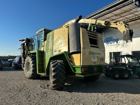 <strong>Krone Big X V8  Easy</strong><br />
