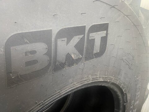 BKT IF 680/85 R32 Agrimax RT 600
