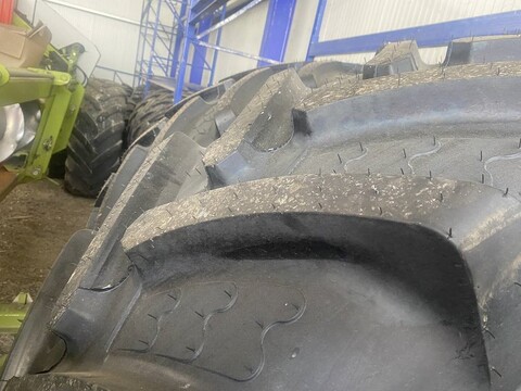 BKT IF 680/85 R32 Agrimax RT 600