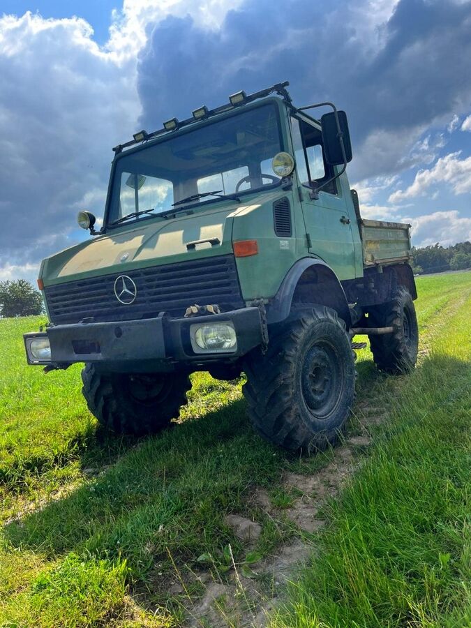 Mercedes Mercedes Unimog U 1000 bj 81 LOF Zulassung 1