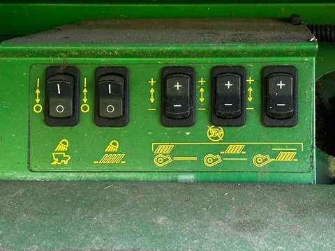 8627-a8cee86b85a7071bec58fd5f466330f5-5806138