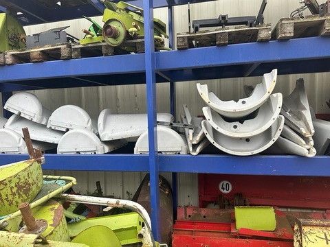 CLAAS Verschiedene Kunststoffhauben, Reparatur möglich