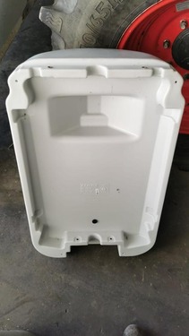 CLAAS Verschiedene Kunststoffhauben, Reparatur möglich