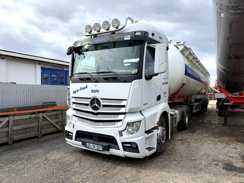 Sonstige LKW / Agrotruck, Abschiebewagen & Siloauflieger