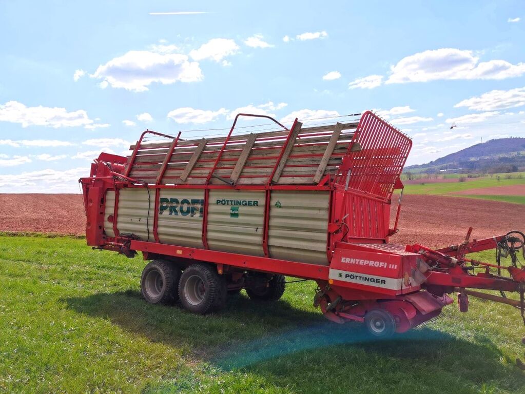 Pöttinger Pöttinger Ernteprofi 3 Ladewagen 2