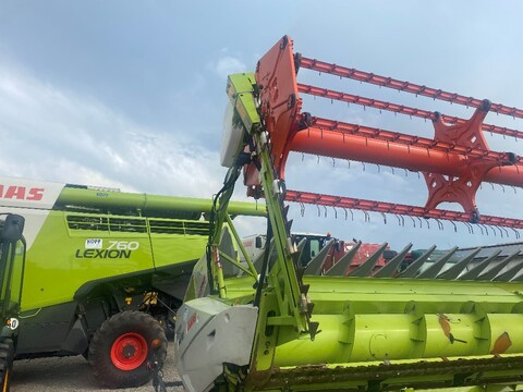 <strong>CLAAS Rapstrenner li</strong><br />