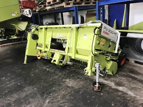 Claas Pick up 300 HD 2