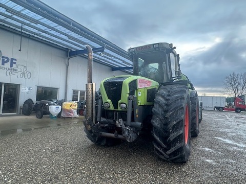 Claas Xerion 3300 Trac VC K80 auf Hinerachse Lei