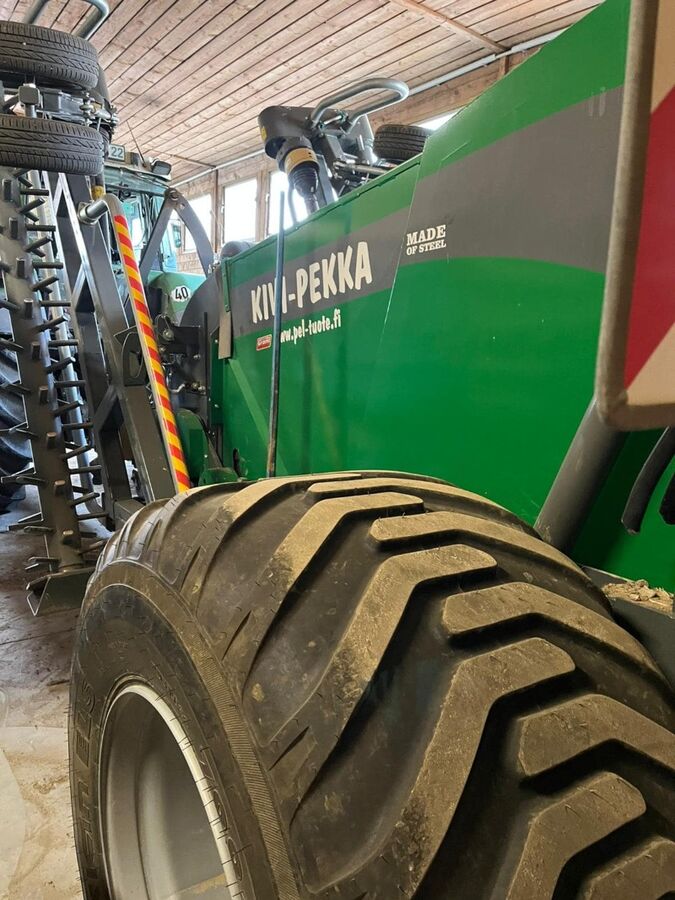 PEL-Toute Kivi-Pekka 6 Steinsammler 3