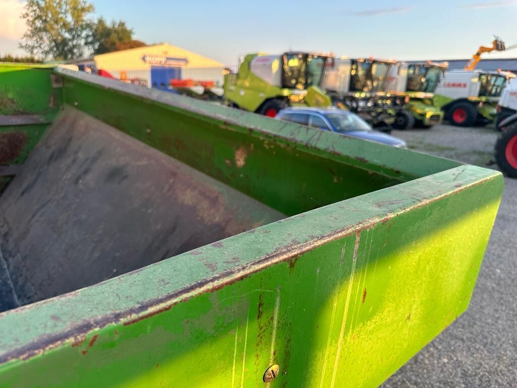 Kuxmann Kalkstreuer MBA 8000 Kurier 2