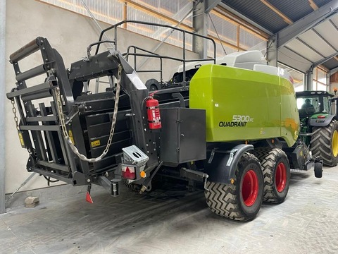 <strong>CLAAS 5300 FC Tandem</strong><br />
