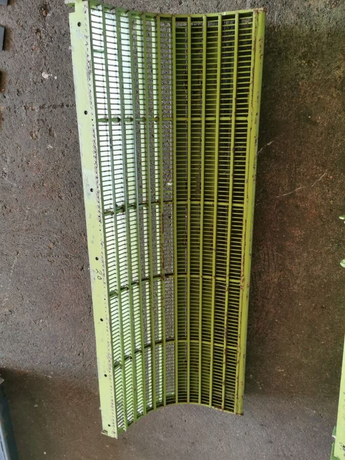 Claas div. Mais & Getreidekörbe Claas, Deutz, JD, NH  3