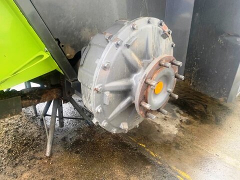 Claas Vorderachse mit Getriebe für Jaguar 940-980