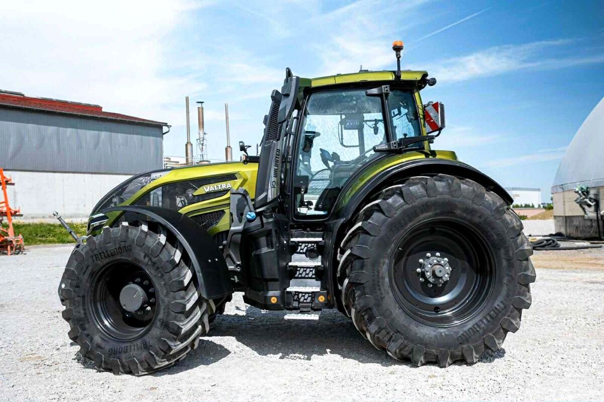 Valtra Valtra Q305 Rüfa Unlimited 1
