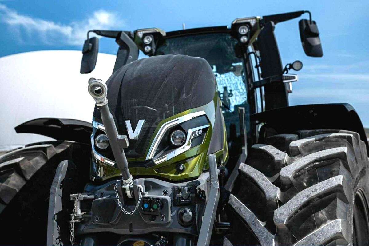 Valtra Valtra Q305 Rüfa Unlimited 2