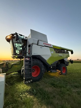 Claas Claas Mähdrescher Lexion 7600 Allrad, V Kanal Ce