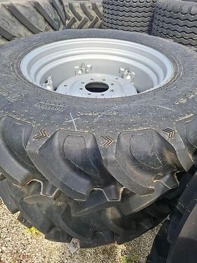 Case IH 420/85R30