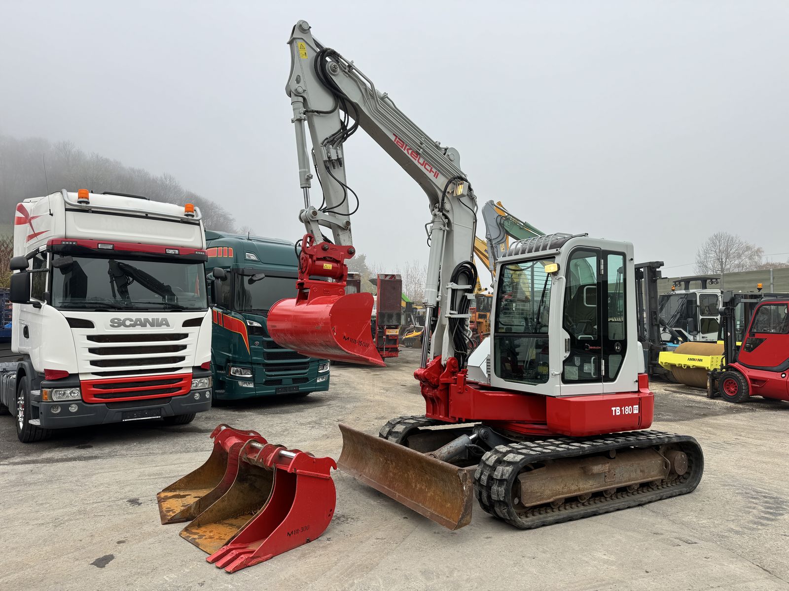 Takeuchi TB 180 FR Powertilt 4xSchaufeln 1