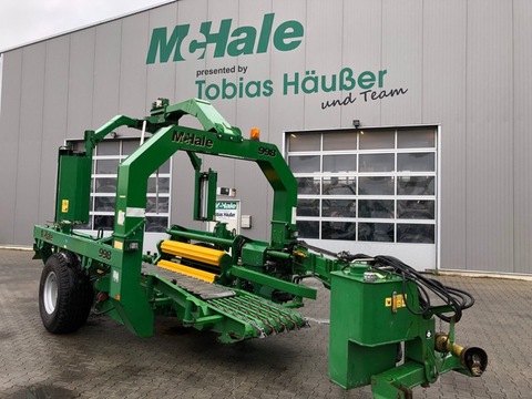 McHale 998 Vierkantballen-Wickler
