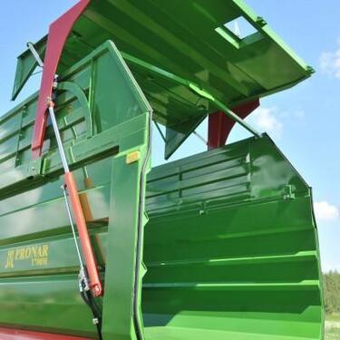 ÚJ PRONAR T700M TEKNŐS TANDEM PÓTKOCSI 24T / 35m 2