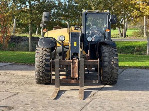 Caterpillar TH 407 verreiker 3