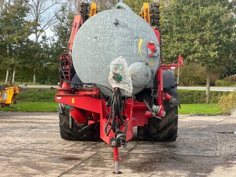 Schuitemaker Robusta 116 + Veenhuis euroject 7.60 Bemestertan 3