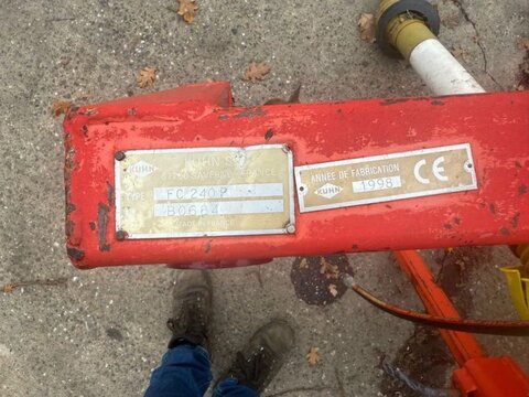 Kuhn FC 240 P Kneuzer maaier 3