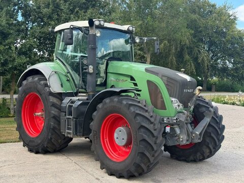 Fendt 930 Vario TMS Vario 930 60 KM Pneumatik-Frontkraftheber