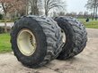 Michelin 2x 1050 50 R32 Banden + Velg Vervaet zelfrijder 