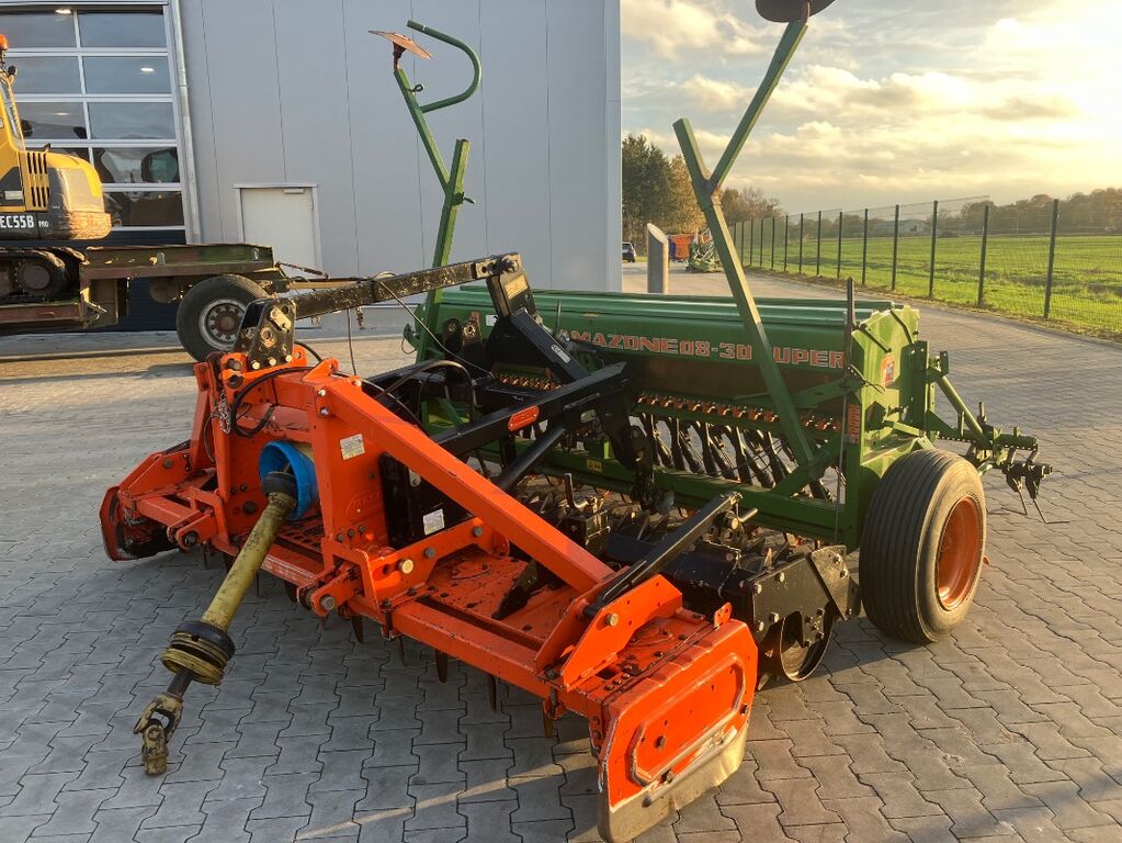 Maschio DC 3000 + Amazone D8-30 SUPER 3