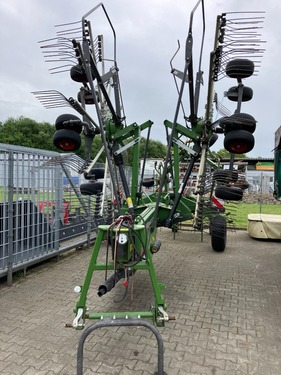 Fendt FORMER 8055 PRO
