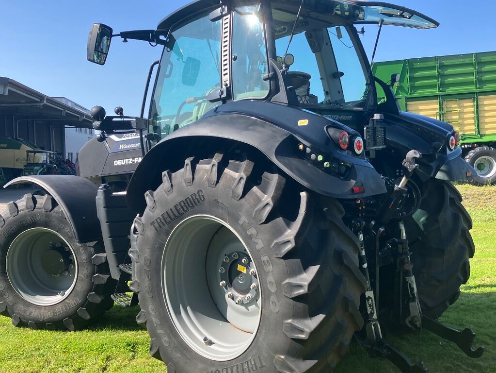 Deutz Fahr AGROTRON 7250 TTV 3
