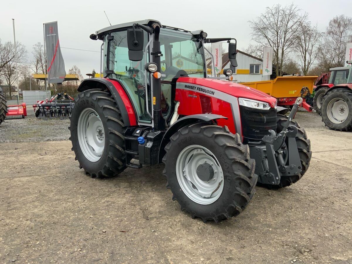 Massey Ferguson MF 5M.125 F CAB DYNA-4 2