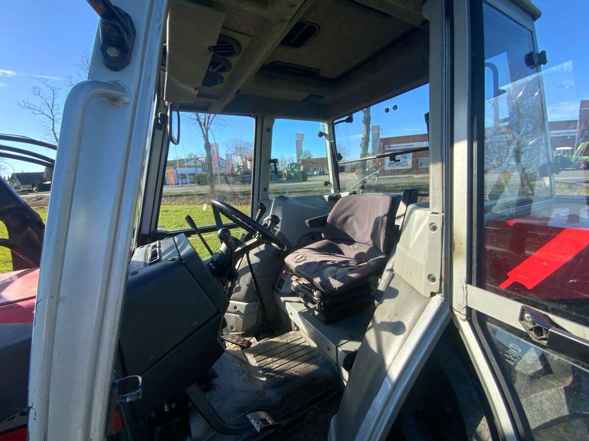 Massey Ferguson 390 T mit Stoll Frontlader 2