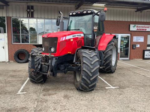 Massey Ferguson MF 6475