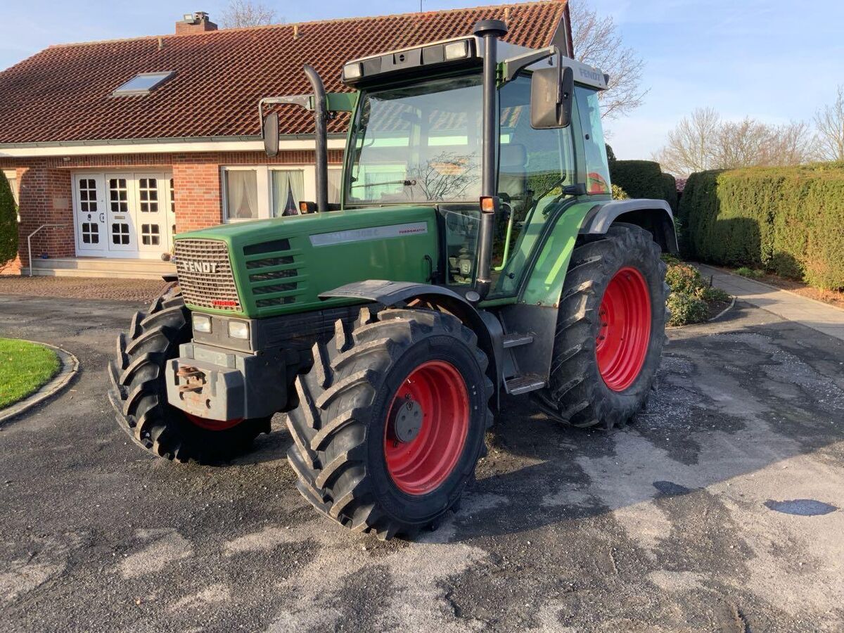 Massey Ferguson 308C 3