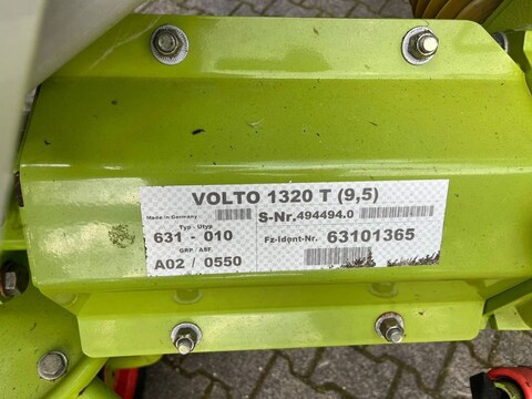 CLAAS Volto 1320T schudder