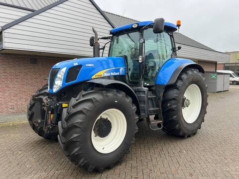 New Holland T 7050 AC