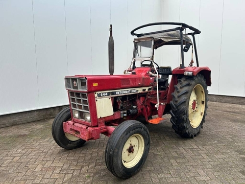 International 644