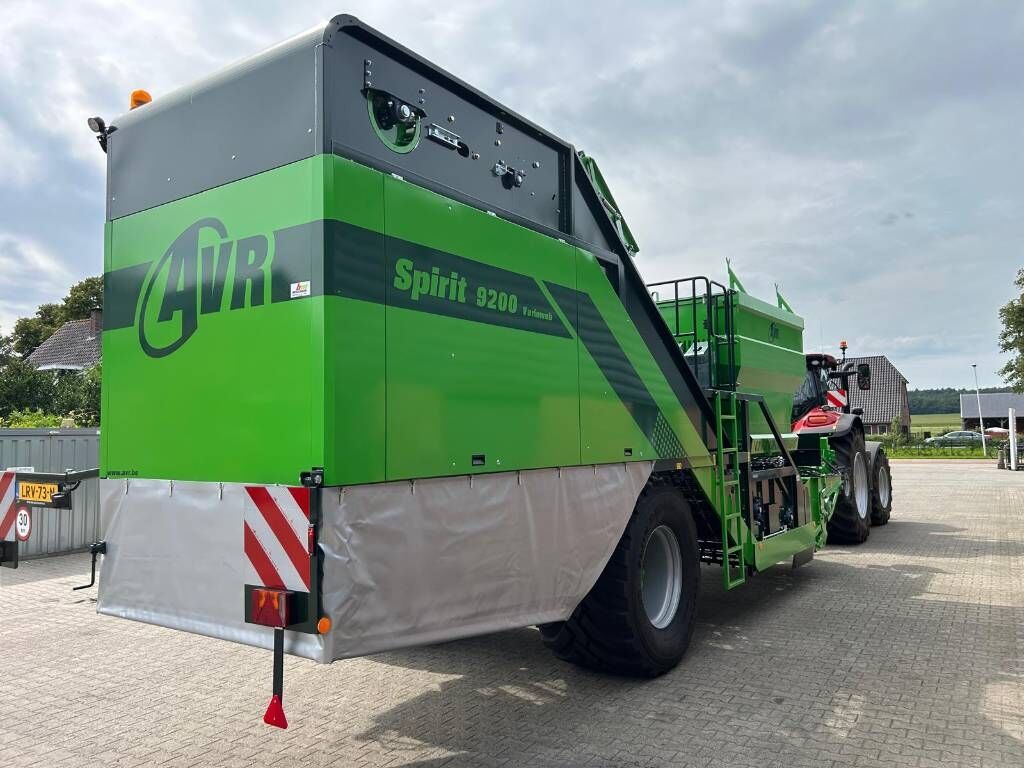 AVR Spirit 9200 3