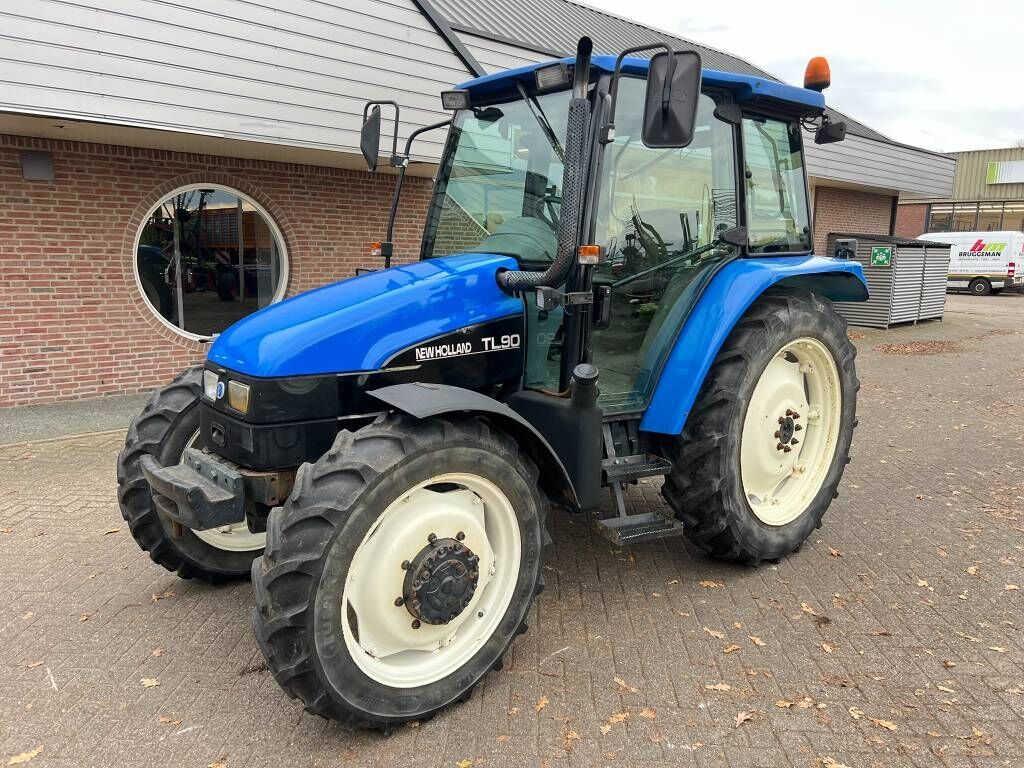 New Holland TL 90 trekker 1