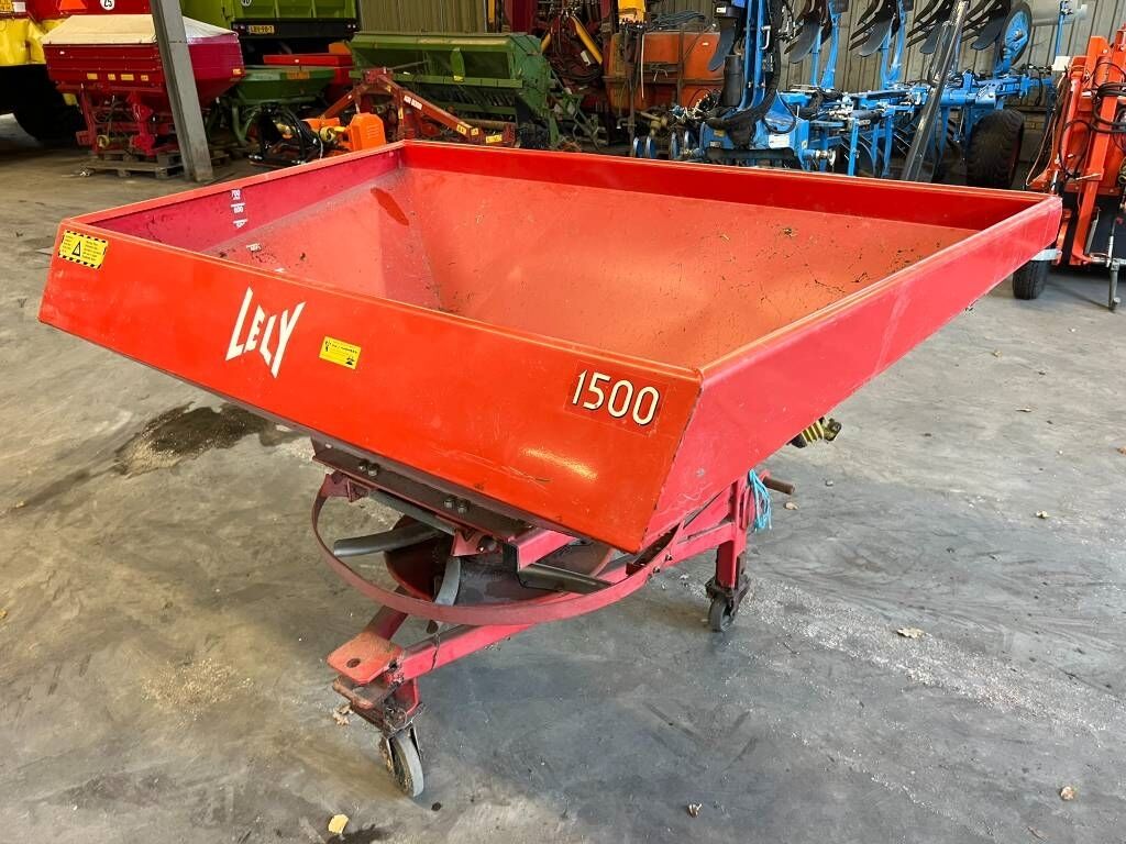 Lely 1500 kunstmest strooier 3