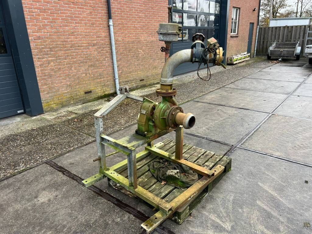 T3100AE trekkerpomp 2