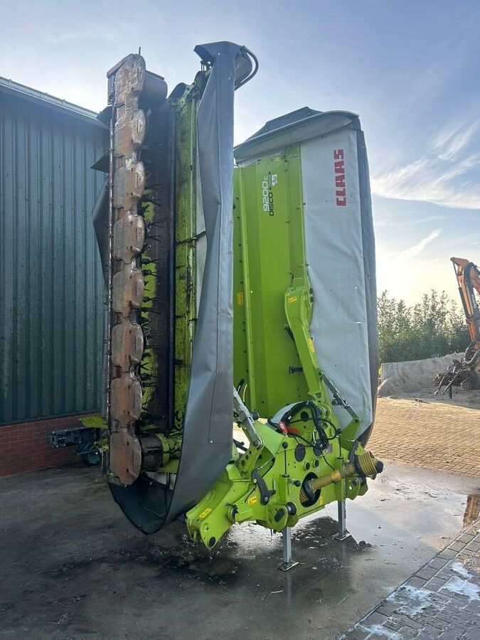 Claas Disco 9200 C contour 2