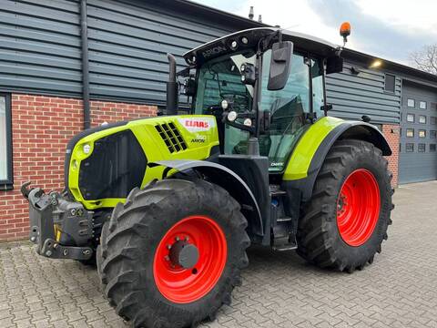 <strong>CLAAS Arion 550 Cmat</strong><br />
