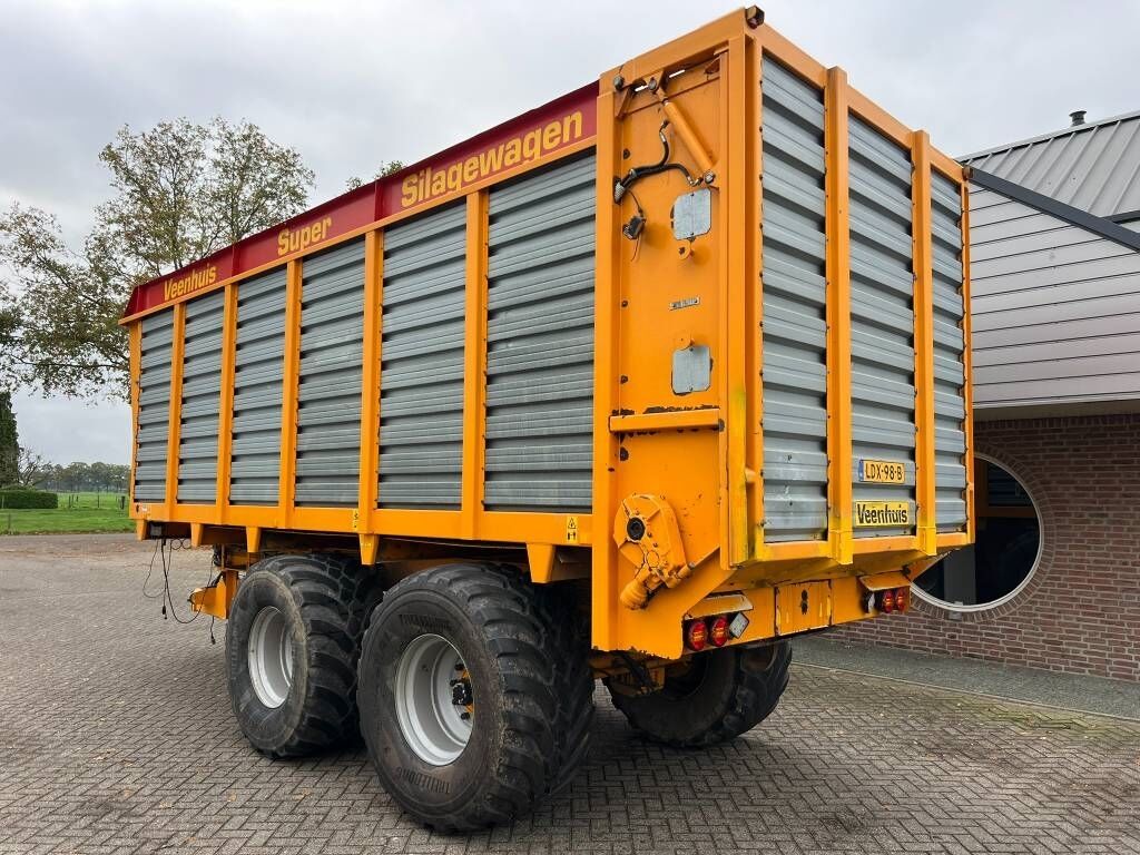 Veenhuis SW 400 Silagewagen 3
